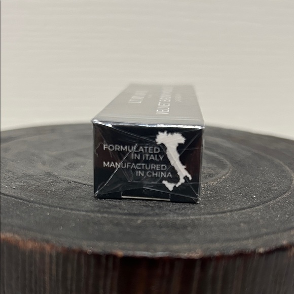 Dark Brown Velvet Brow Mousse - Picture 4 of 4